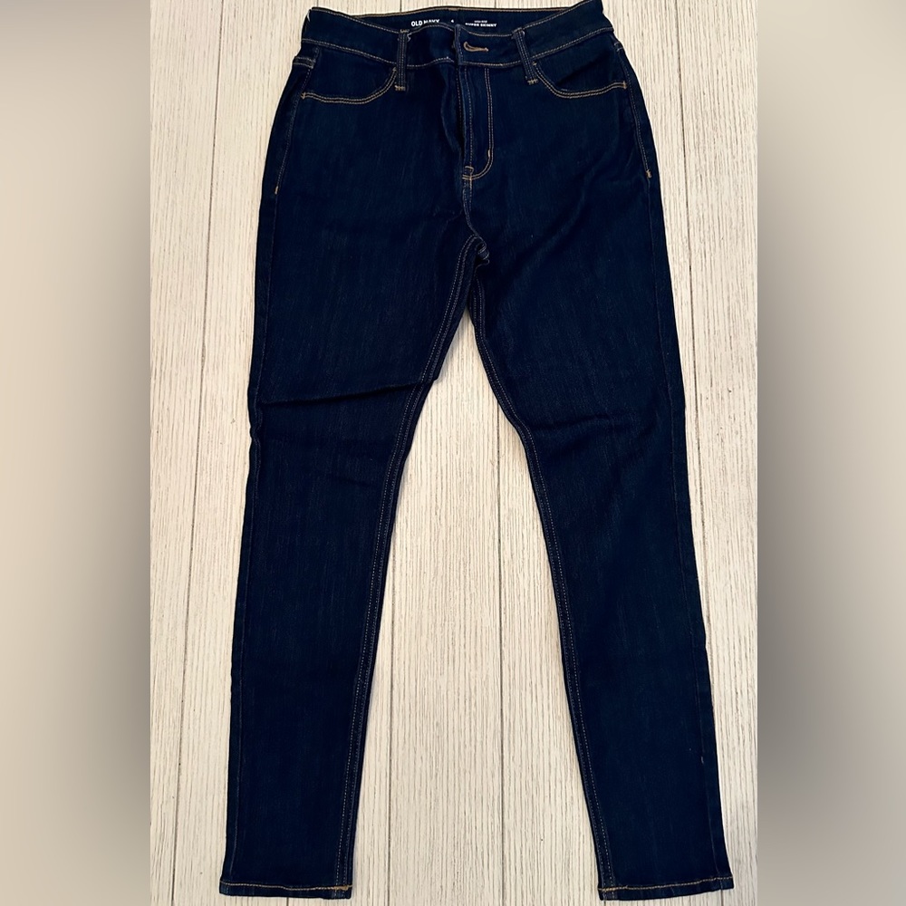 Women’s Old Navy Super Skinny Dark Blue Jeans, Petite size 4